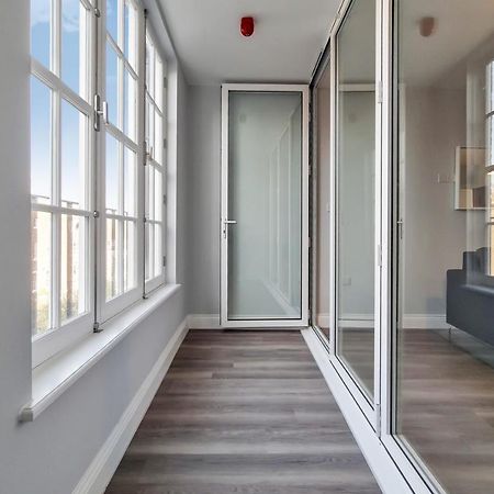 Roomspace Serviced Apartments - Brewers Lane Ричмонд Экстерьер фото