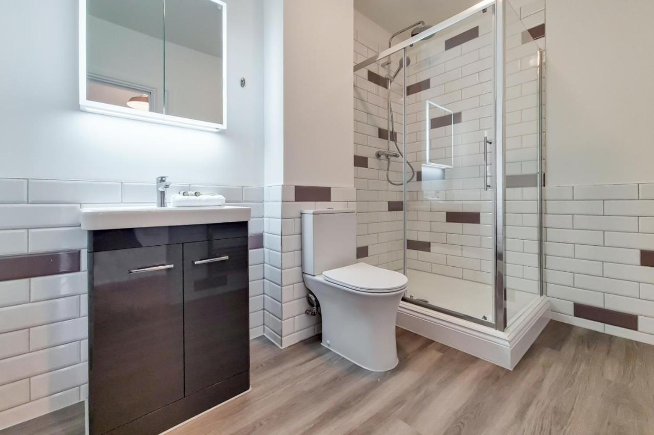 Roomspace Serviced Apartments - Brewers Lane Ричмонд Экстерьер фото
